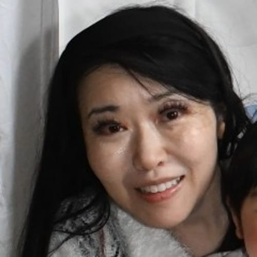 Headshot of Everly Toy, LMFT