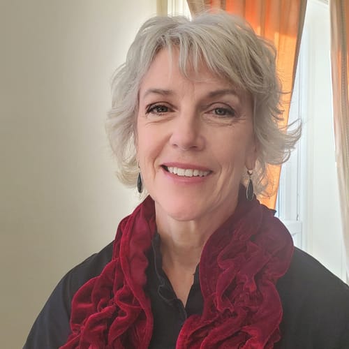 Headshot of Janan Furlong, LCSW