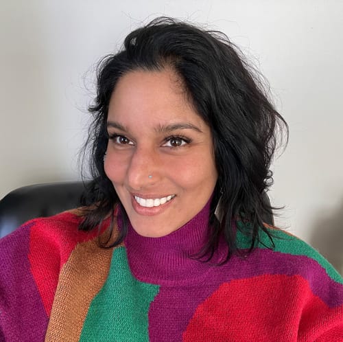 Headshot of Deanna Carvalho, LMFT