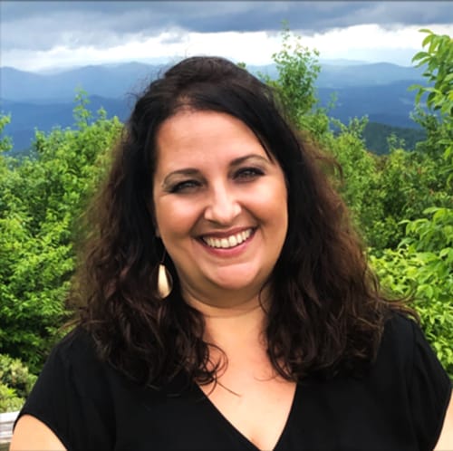Headshot of Suzanne Higbie-Long, LMHC
