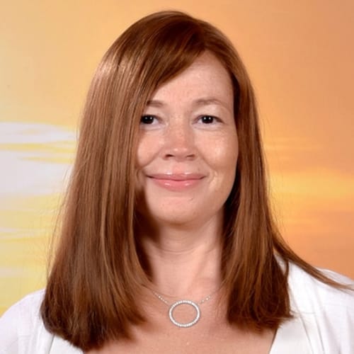 Headshot of Valerie Cooper, LCSW