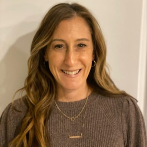 Headshot of Laura Gabriele, LCSW