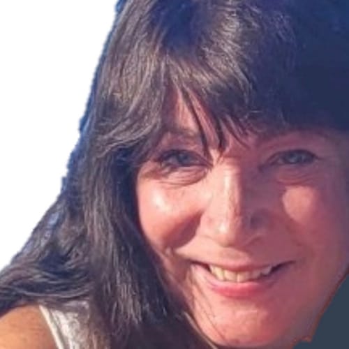 Headshot of Paula Savarese, LCSW