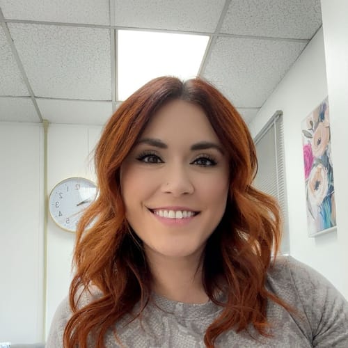 Headshot of Yvette Davila, LCSW