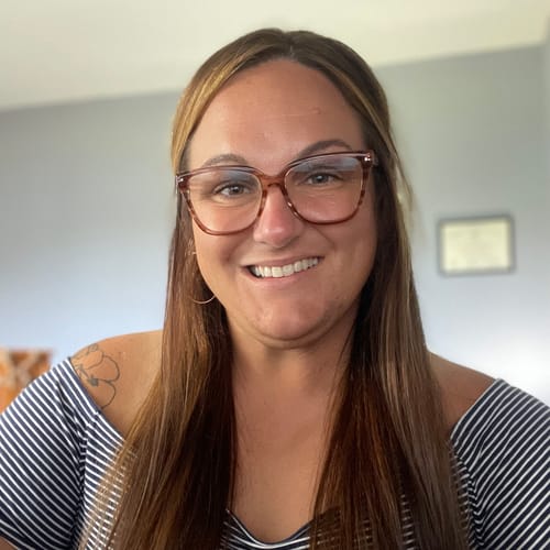 Headshot of Courtney Allen, LCSW