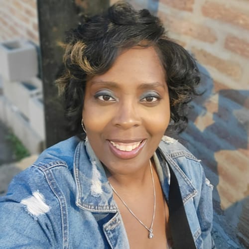 Headshot of Kenyatta Black, LCSW