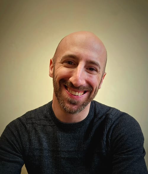 Headshot of Travis Nugent, LMFT