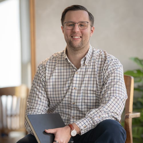 Headshot of Joshua Robinson, LCSW