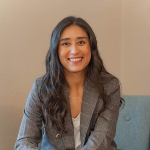 Headshot of Kelly Caccamis, LCSW