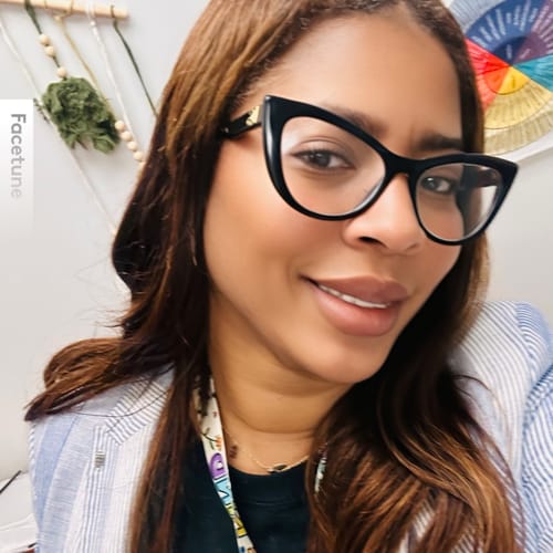 Headshot of Oddette Parker-Chieco, LPCC