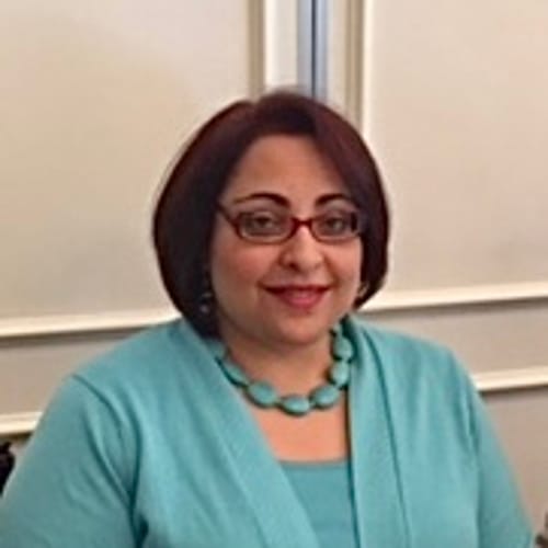 Headshot of Gloria Hanania, LMHC