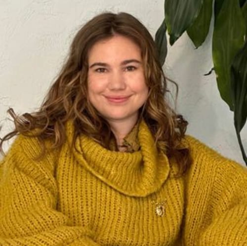 Headshot of Abigail Rowan, LMFT