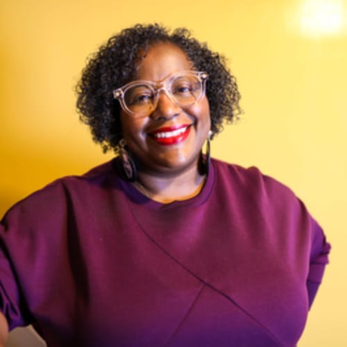 Headshot of Wanda Olugbala, LMSW