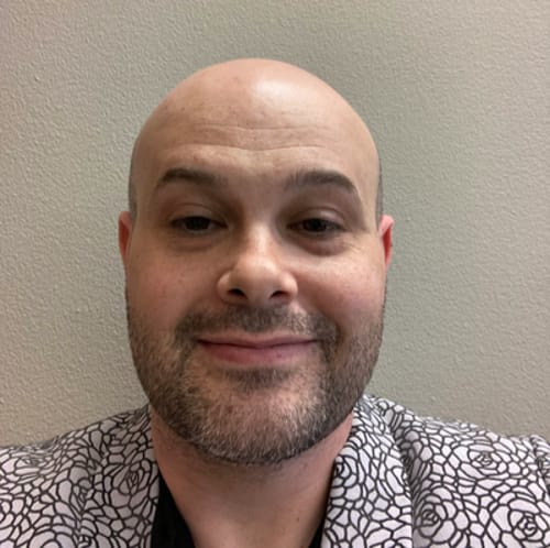 Headshot of Thomas Papathomas, LCSW