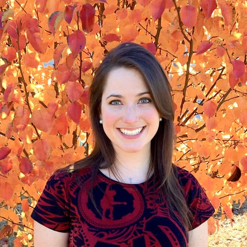 Headshot of Lauren Reeves, LMHC