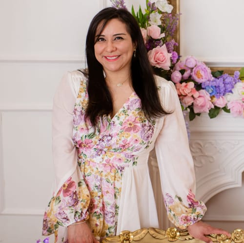 Headshot of Alma Aguilar-Saldivar, LPC