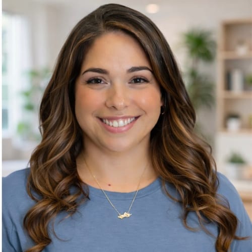 Headshot of Stephanie Mastorio, LCSW