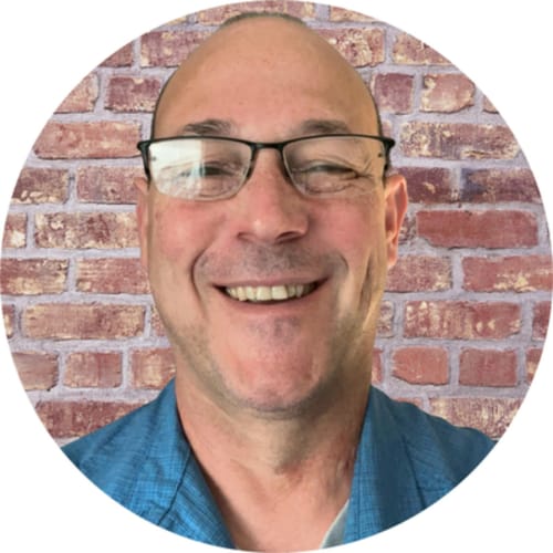 Headshot of Derek Smith, LPC