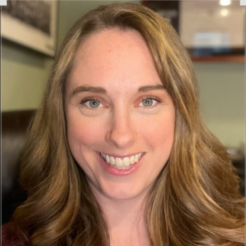 Headshot of Sondra Cullen, LMFT