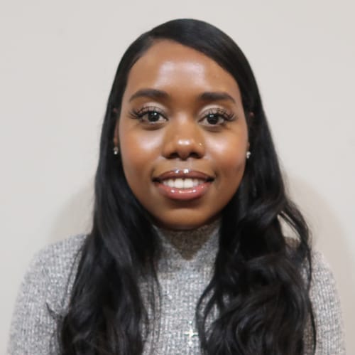 Headshot of Tiara Thomas, LMHC