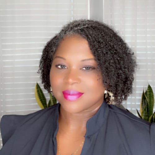 Headshot of Rhonda Bradley-Shabazz, LCPC