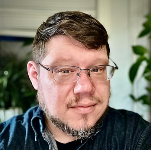 Headshot of Benjamin Fey, MD