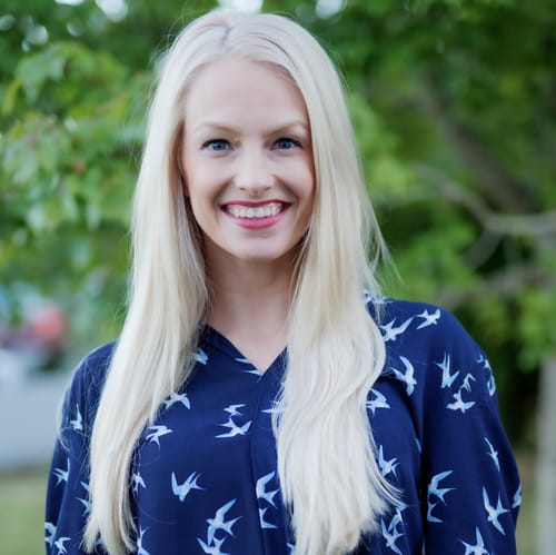 Headshot of Melanie Roque, LPC