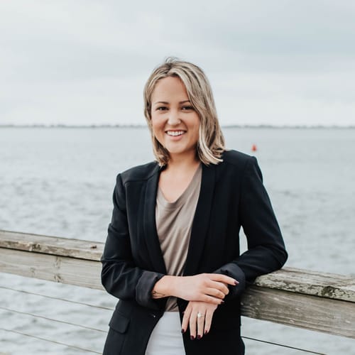Headshot of Kate Von Voigt, LCSW