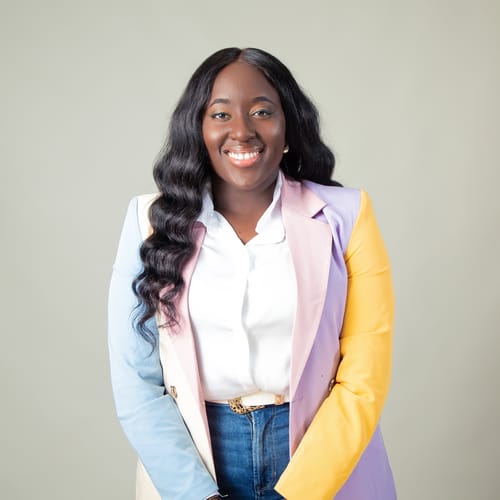 Headshot of Shekinah Lee, LPC