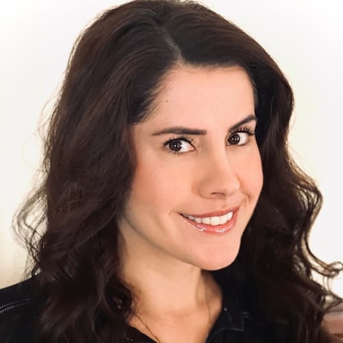 Headshot of Amanda Silvers, LCSW