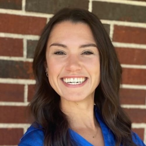 Headshot of Kaitlyn Lewis, MFT_OUT_OF_STATE