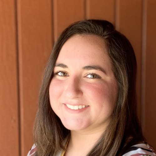 Headshot of Robyn DePena, LPC