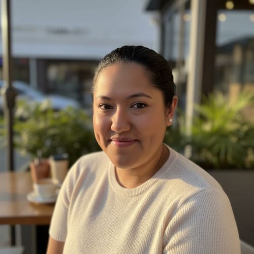 Headshot of Paloma Chavez, LMFT