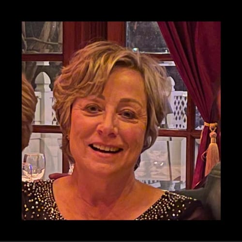 Headshot of Mary Kay Giovanetti, LPCC