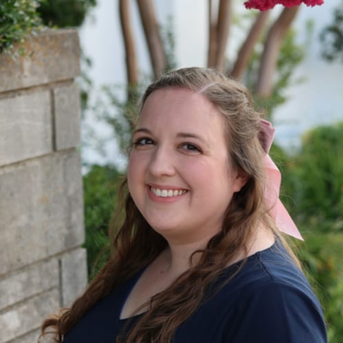 Headshot of Alicia Clark, LICSW