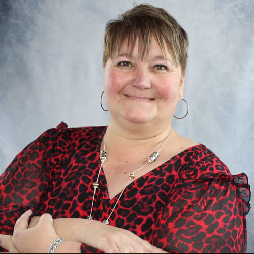 Headshot of Samantha Espinoza, LPC