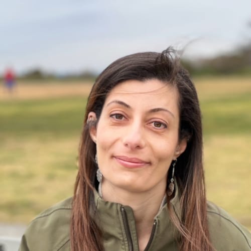 Headshot of Hiba Abudamous, LICENSED_PSYCHOLOGIST