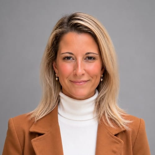 Headshot of Michelle Boknevitz, LPCC