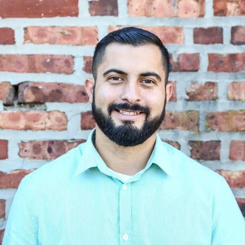 Headshot of Armando Tovar, LPC