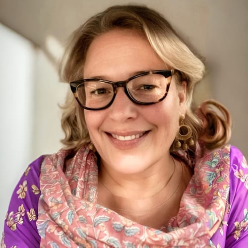 Headshot of Cynthia LaPier, LMHC