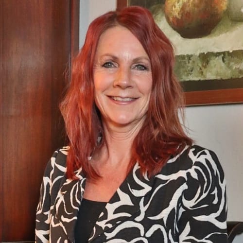 Headshot of Annette Callahan, LPC