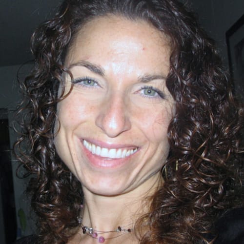 Headshot of Donna El-Armale, LMFT