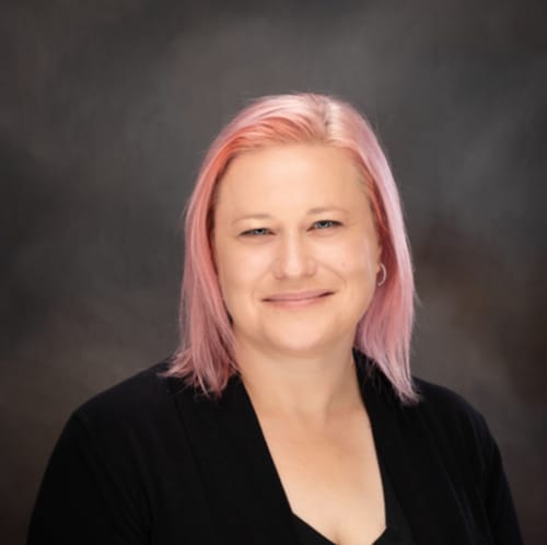 Headshot of Sherri Criqui, LMFT