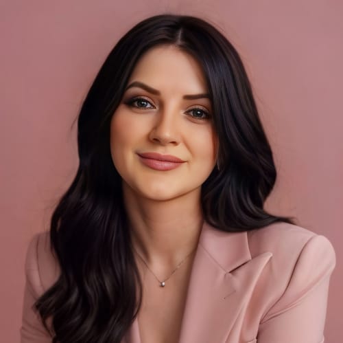 Headshot of Mallory Groff, APRN