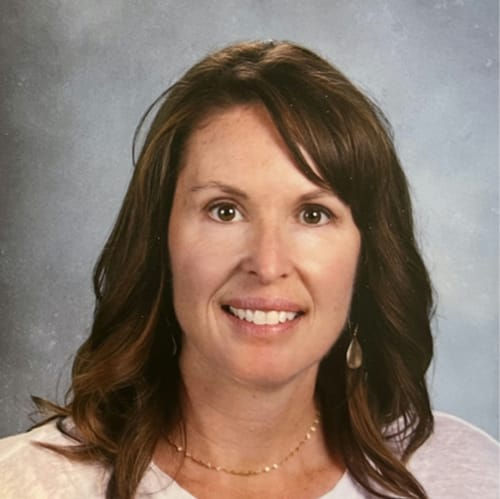 Headshot of Laurie Gray, LCSW
