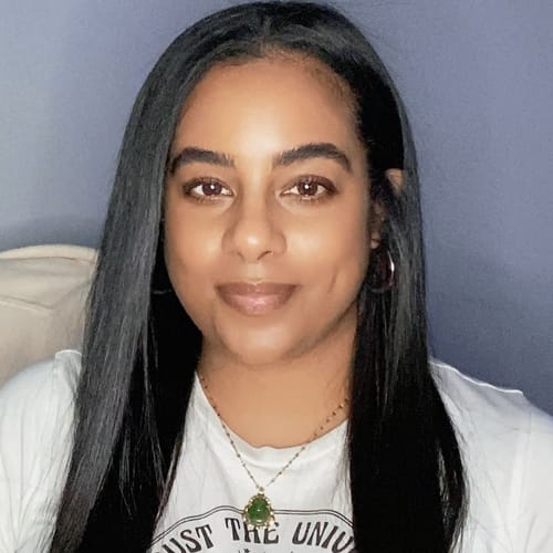 Headshot of Dominique Dominguez, LPC