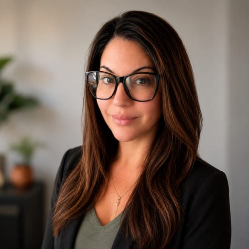 Headshot of Nicole Amber Tedesco, LCSW