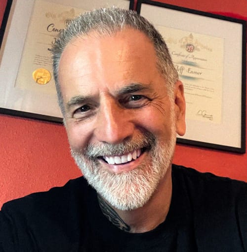 Headshot of Jeff Eamer, LMFT