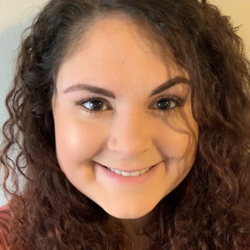 Headshot of Samantha Golden, LCSW