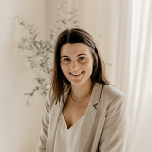 Headshot of Katie Hevesi, LPC